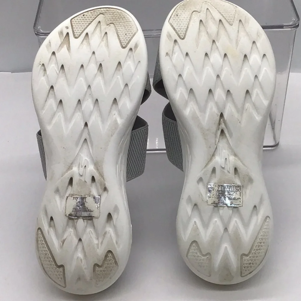 Skechers Goga Mat Gray Stretch Criss Cross Slide On Sandal - Picture 7 of 9